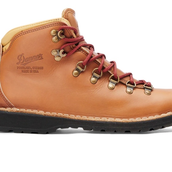 New Danner Mountain Pass Hiking Boots - Picture 2 of 4